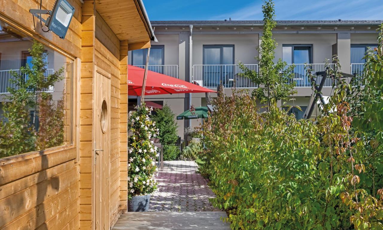 Walhalla Hotel Regensburg Hoeferer 4 Sterne Superior Tegernheim Exterior photo